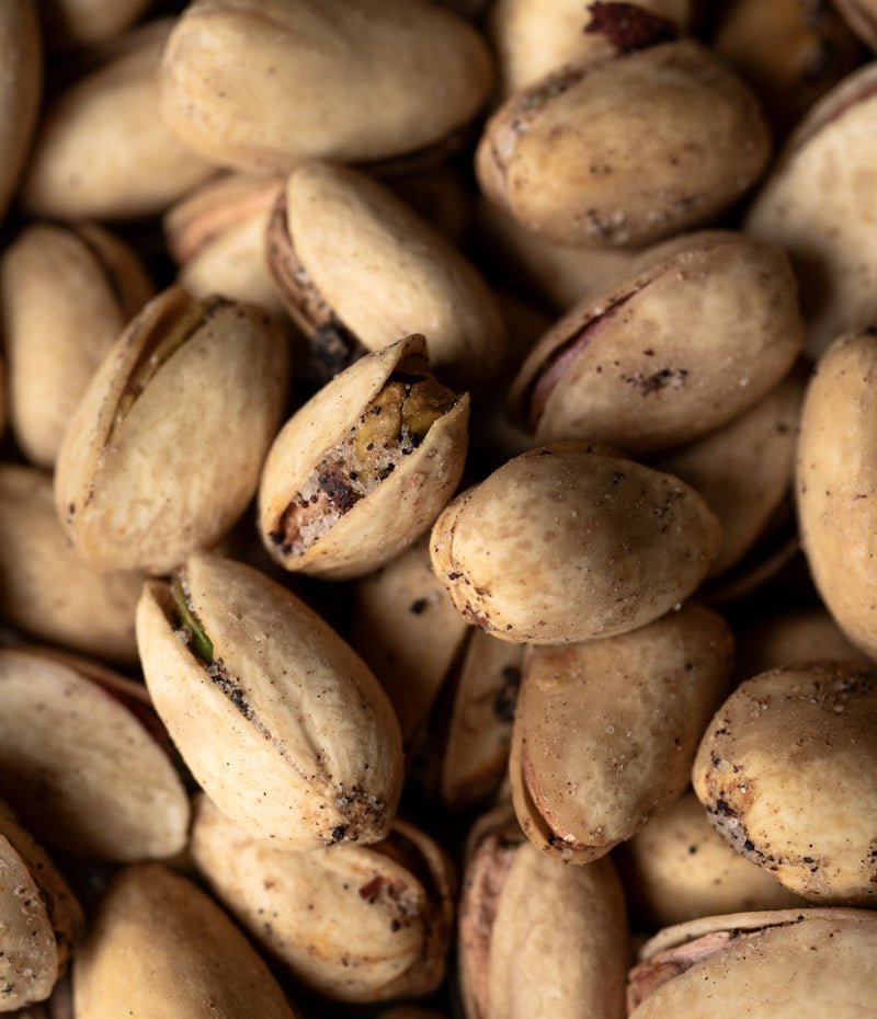 Pistachios with black truffle