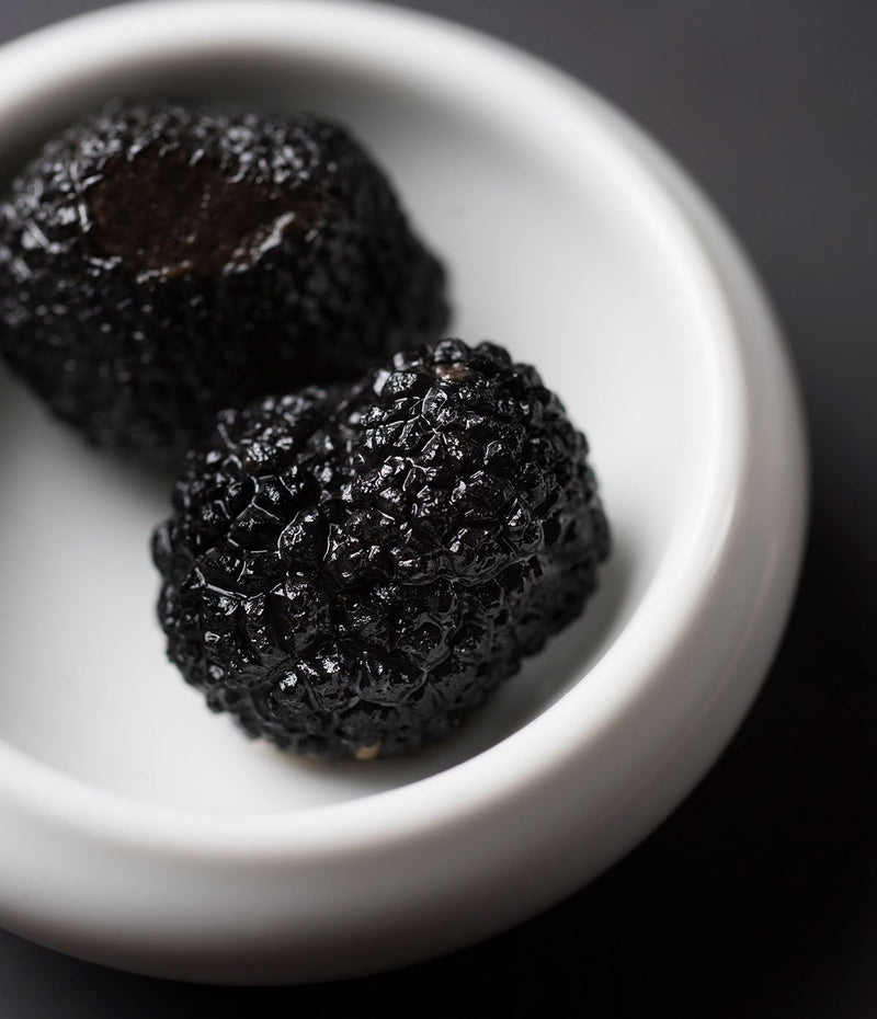 Whole black truffles extra