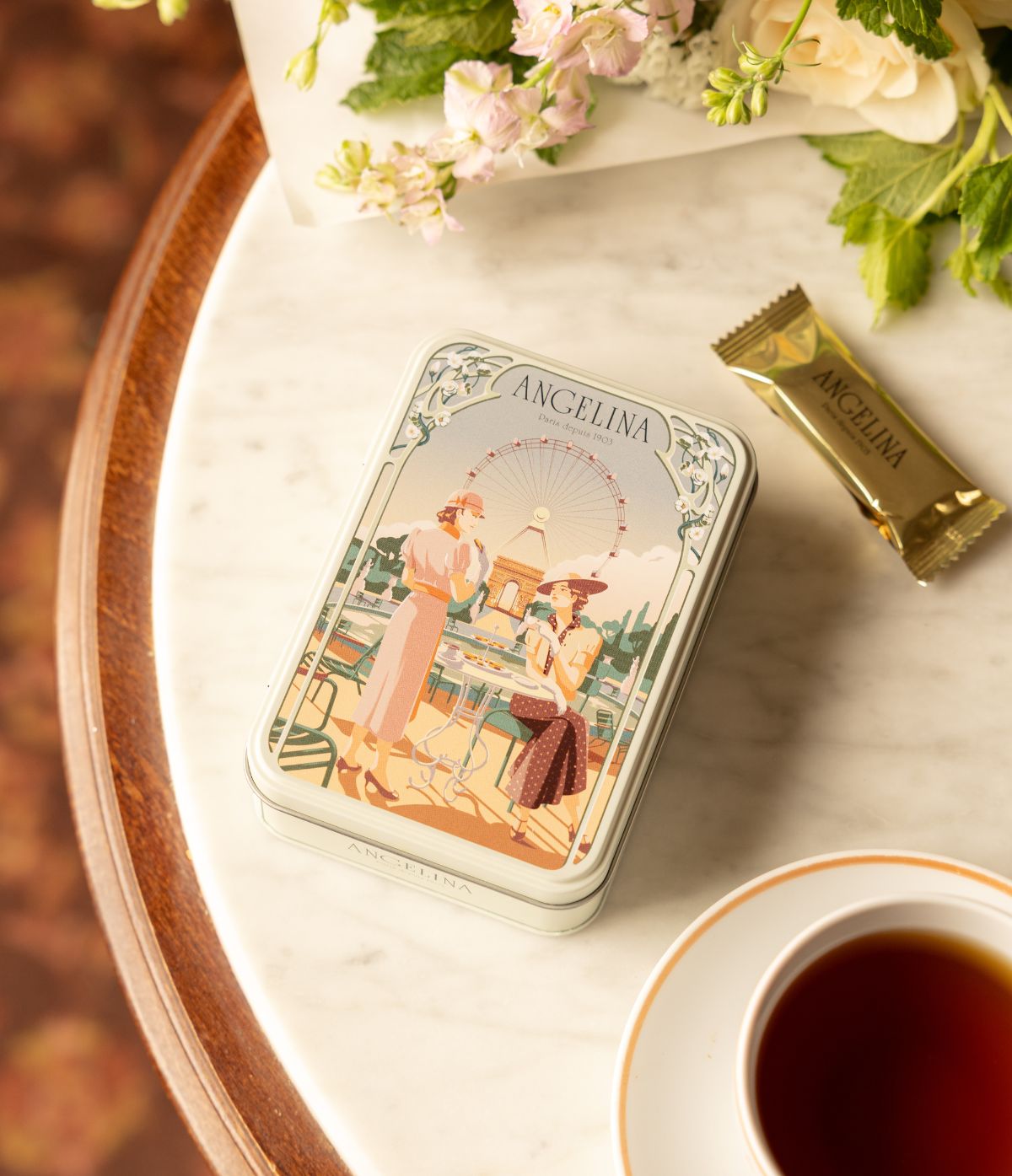 Boîte de Crêpes-Dentelle au Chocolat Noir